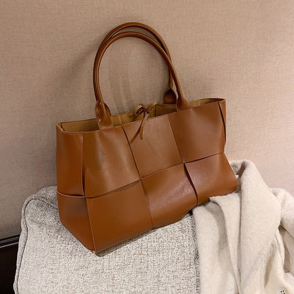 Naomi Medium Handle Bag