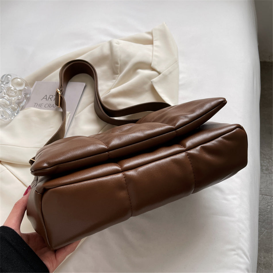 Maxi Quilted Bott Crossbody Bag