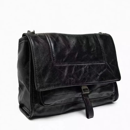 Lorena Tasche